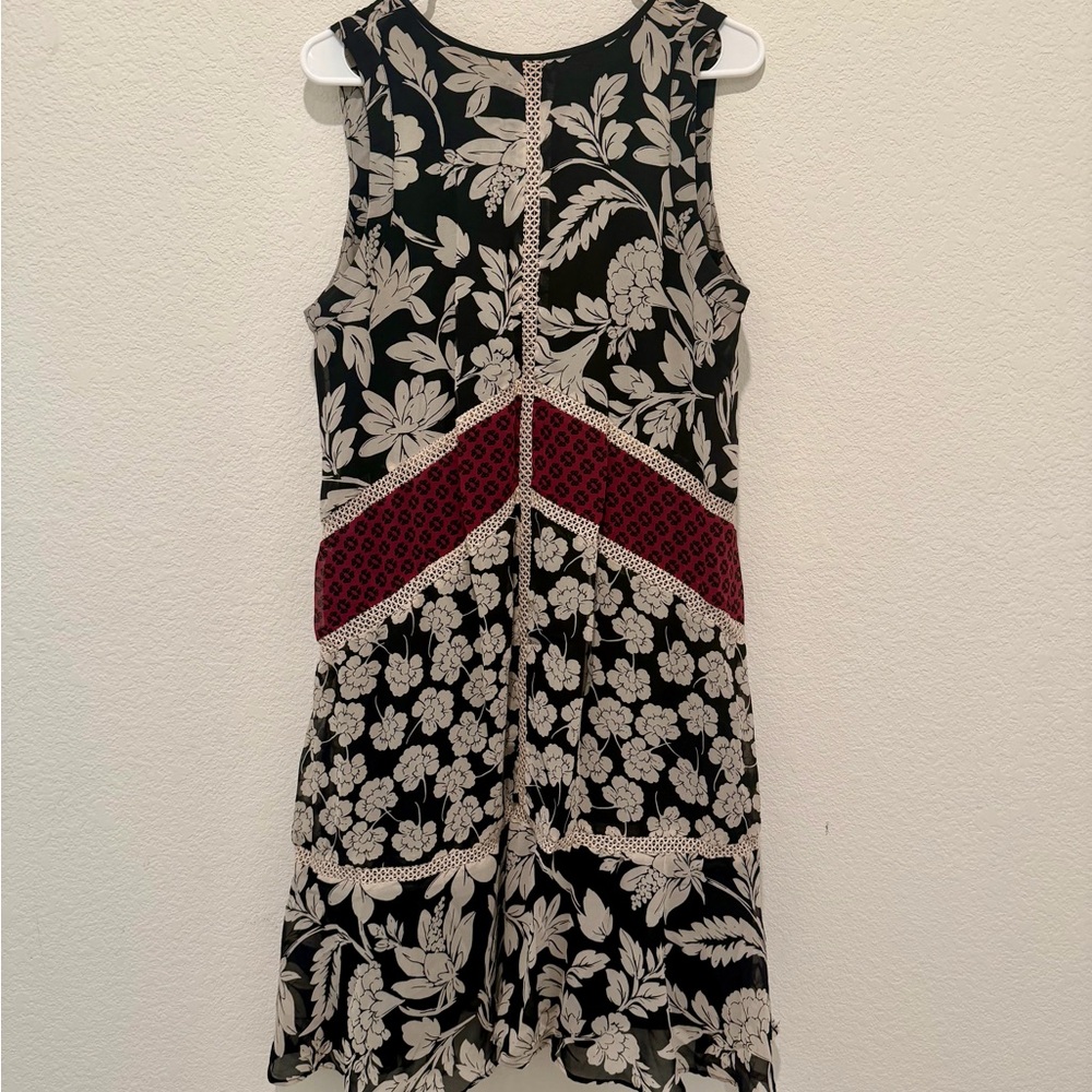 LOFT Floral Sleeveless Dress - Picture 4 of 7